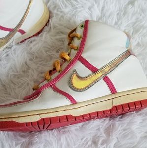 Nike High Tops Size - Youth 4 or US6